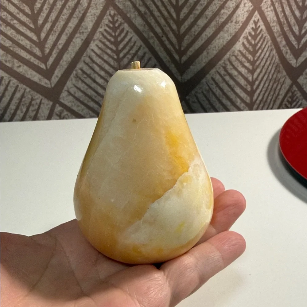 Italian Alabaster Stone Fruit Set - Picture 14 of 15
